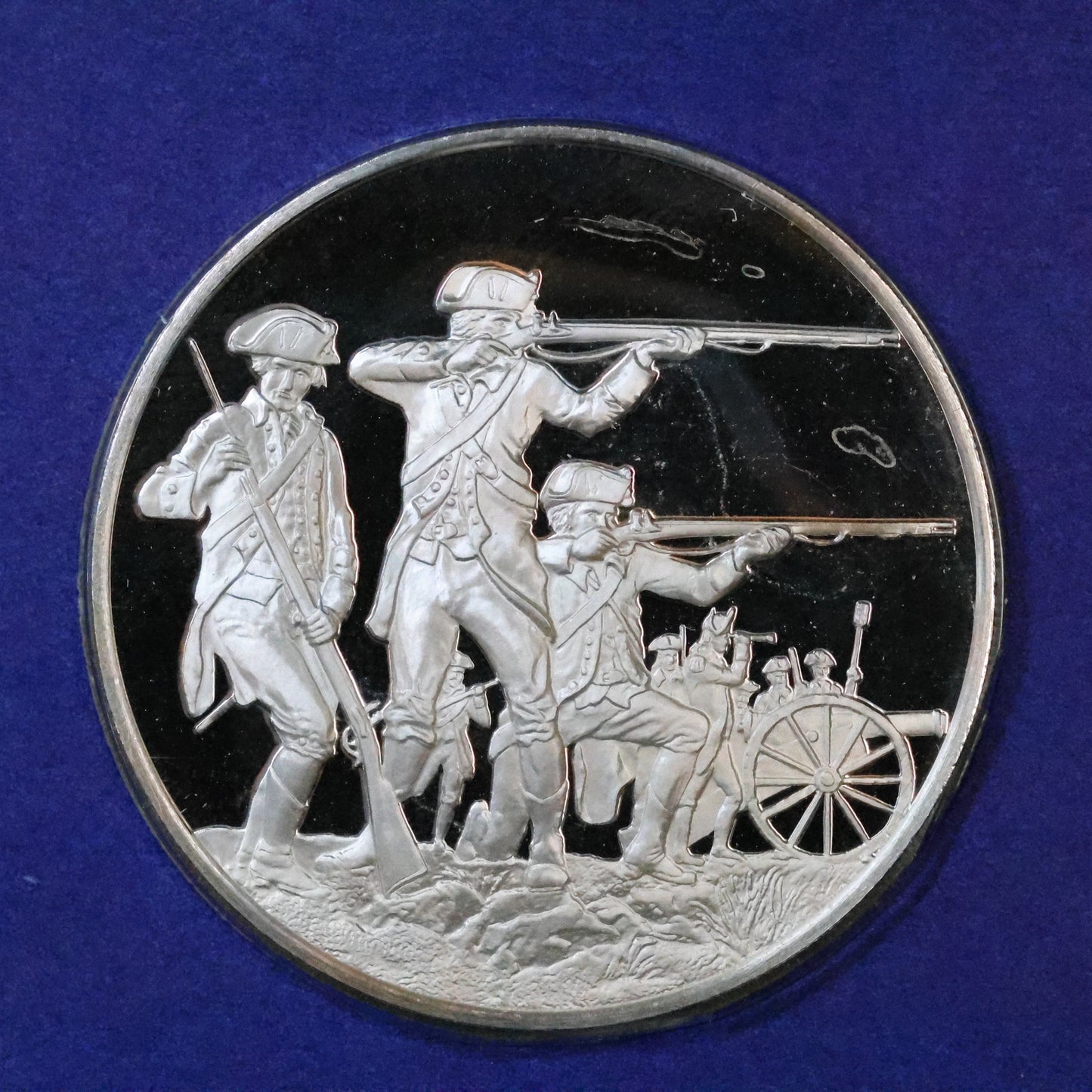 1975 Postmasters of America STERLING SILVER Art Round - No. 13 Continental Army