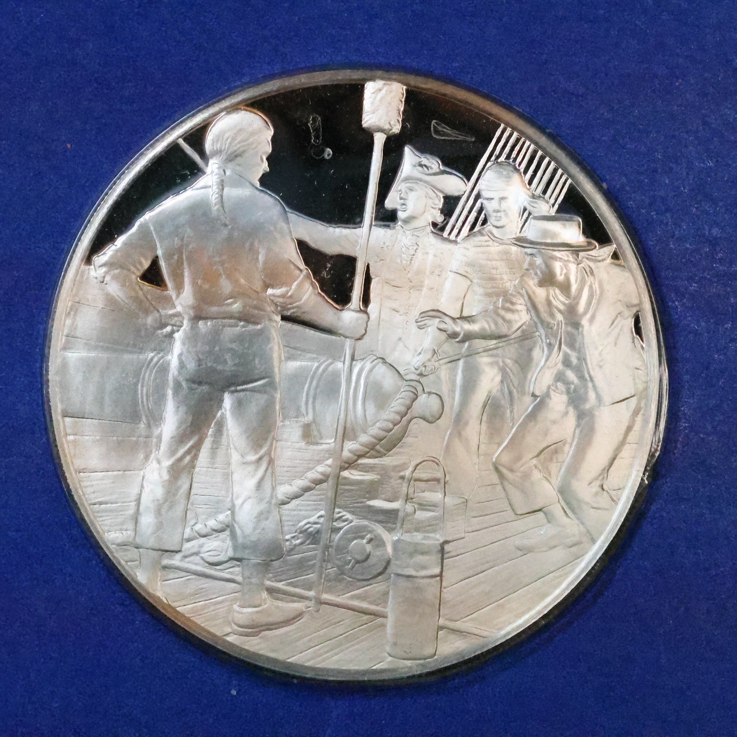 1975 Postmasters of America STERLING SILVER Art Round - No. 14 Continental Navy