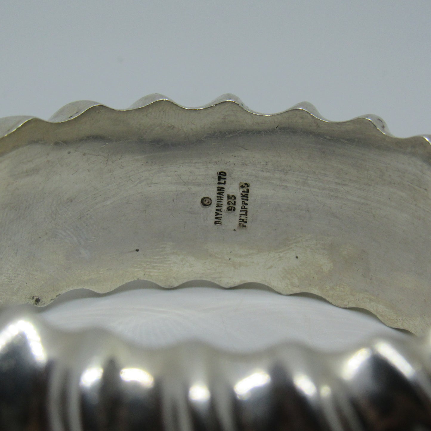 Vintage Bayanihan Sterling Silver Modernist Heavy Chunky Bangle Hinged Bracelet