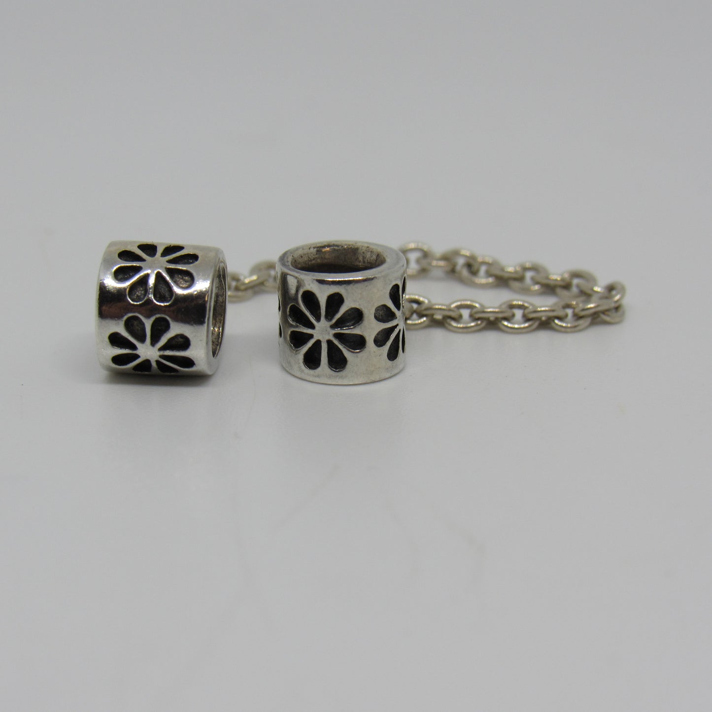 Pandora Sterling Silver Daisy Flower Safety Chain #790385