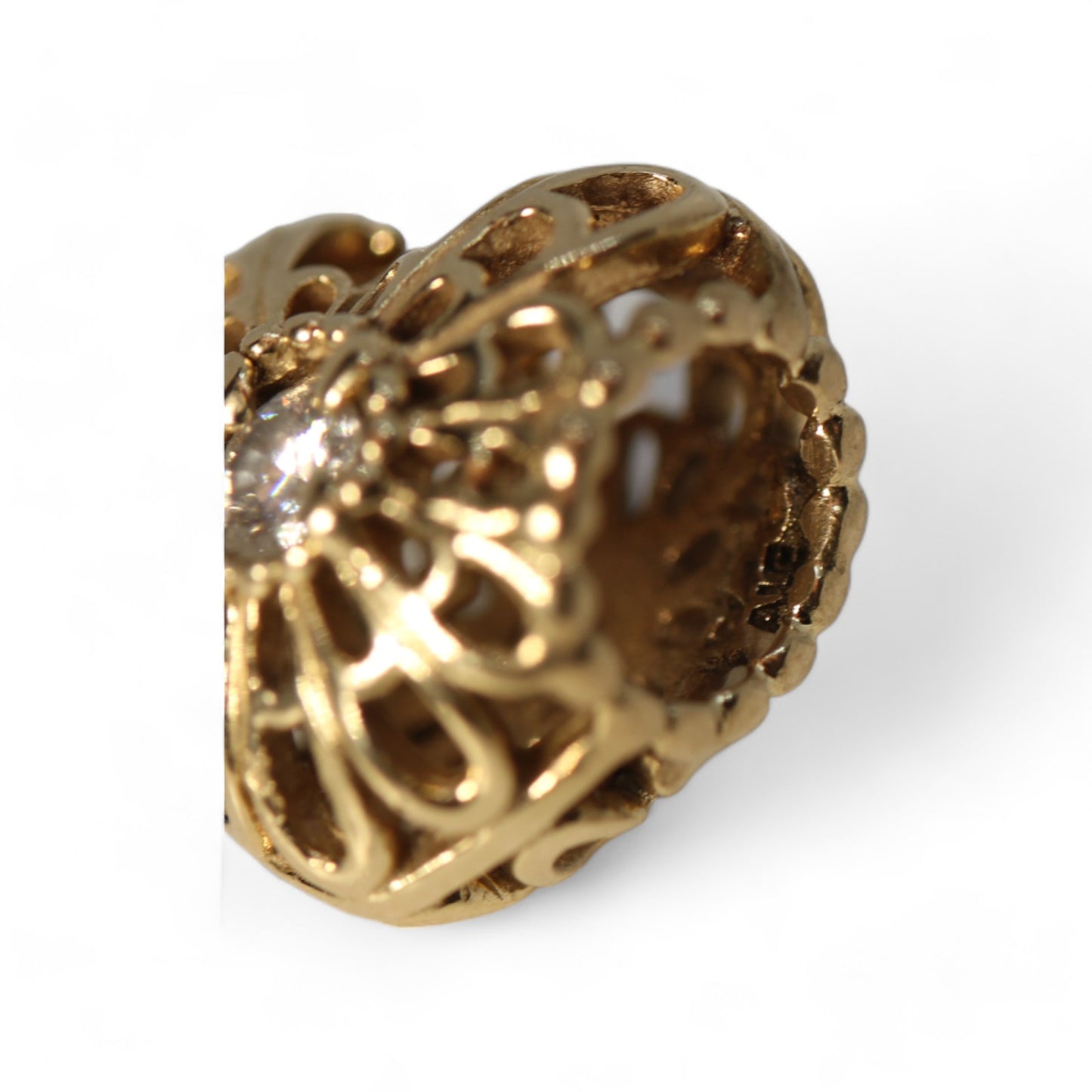 Pandora 14k Yellow Gold Vintage Heart Diamond Charm