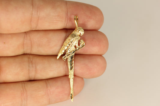 14k Yellow Gold Bird Parrot Pendant Charm