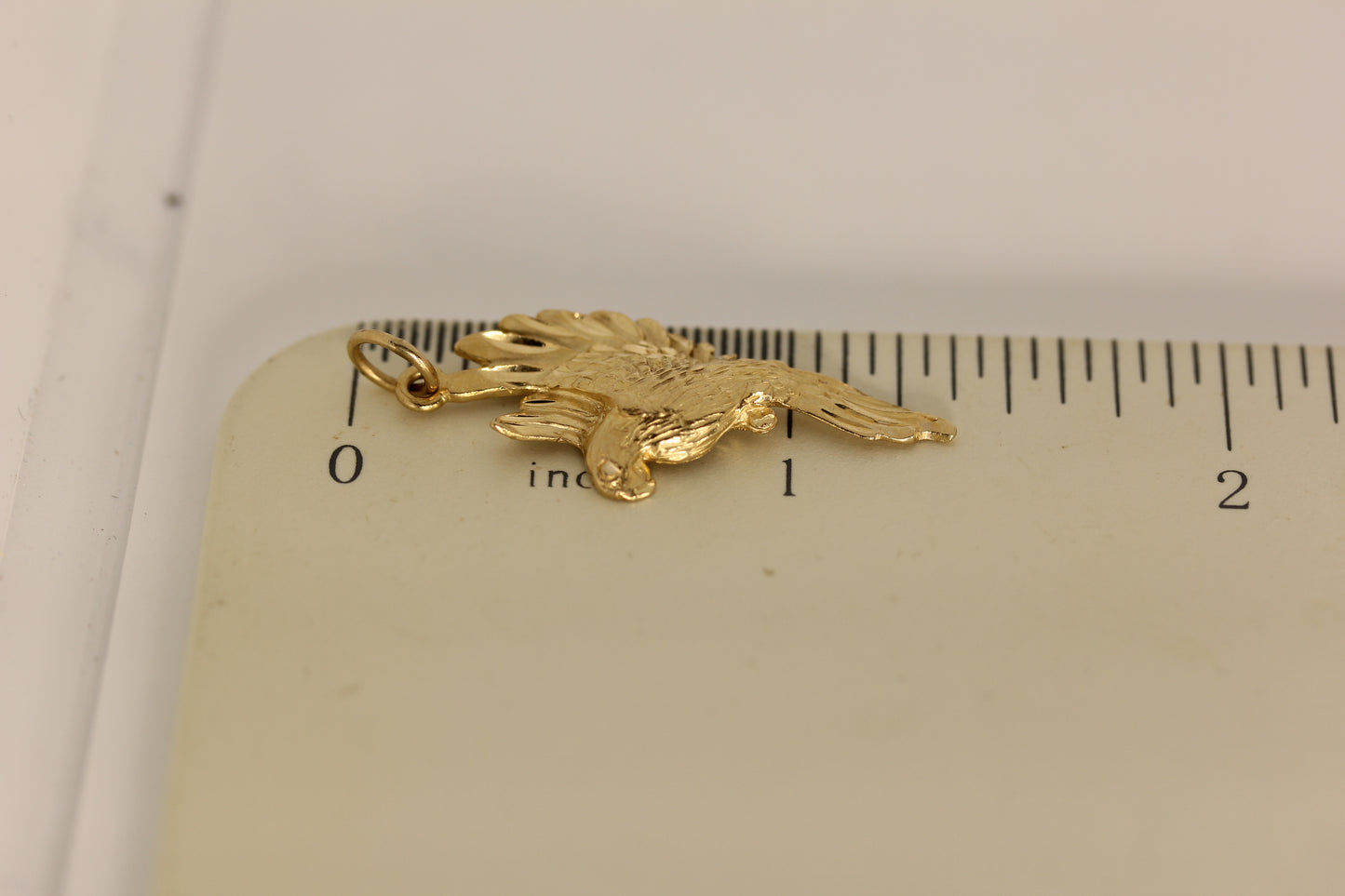 14k Yellow Gold Bird Parrot Pendant Charm