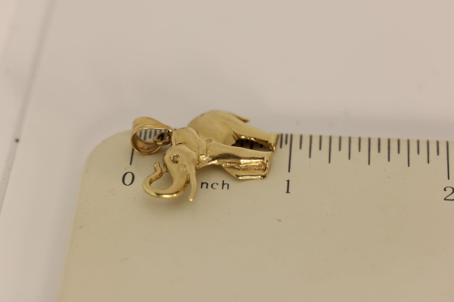 14k Yellow Gold Elephant Pendant Charm ~1" 2.1 gr