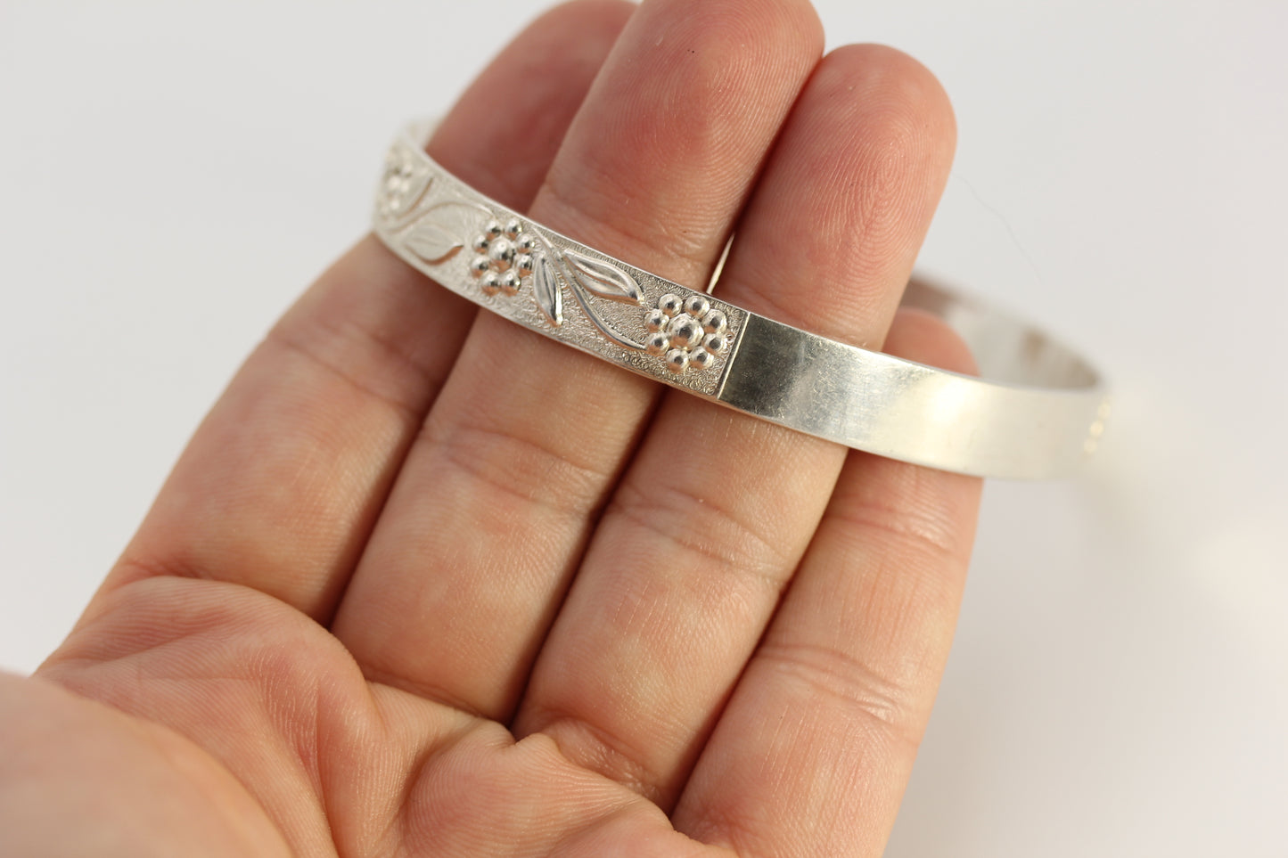 Vintage YDL Y De Lima Trinidad Sterling Silver Large Cuff Bracelet Engravable - 20.9 gr 8 in