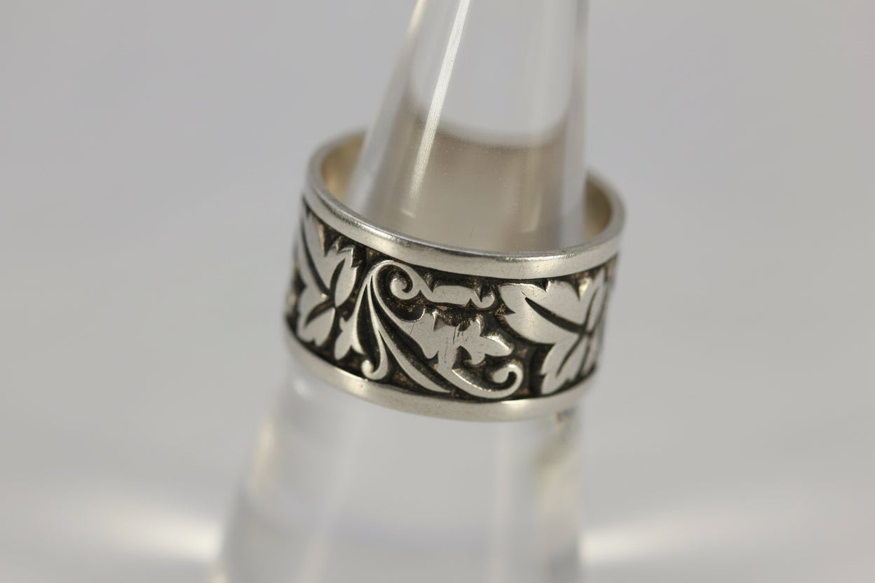 Vintage Sterling Silver 925 Ed Levin Oxidized Wide Band Scroll Leaf Ring Size 8.25