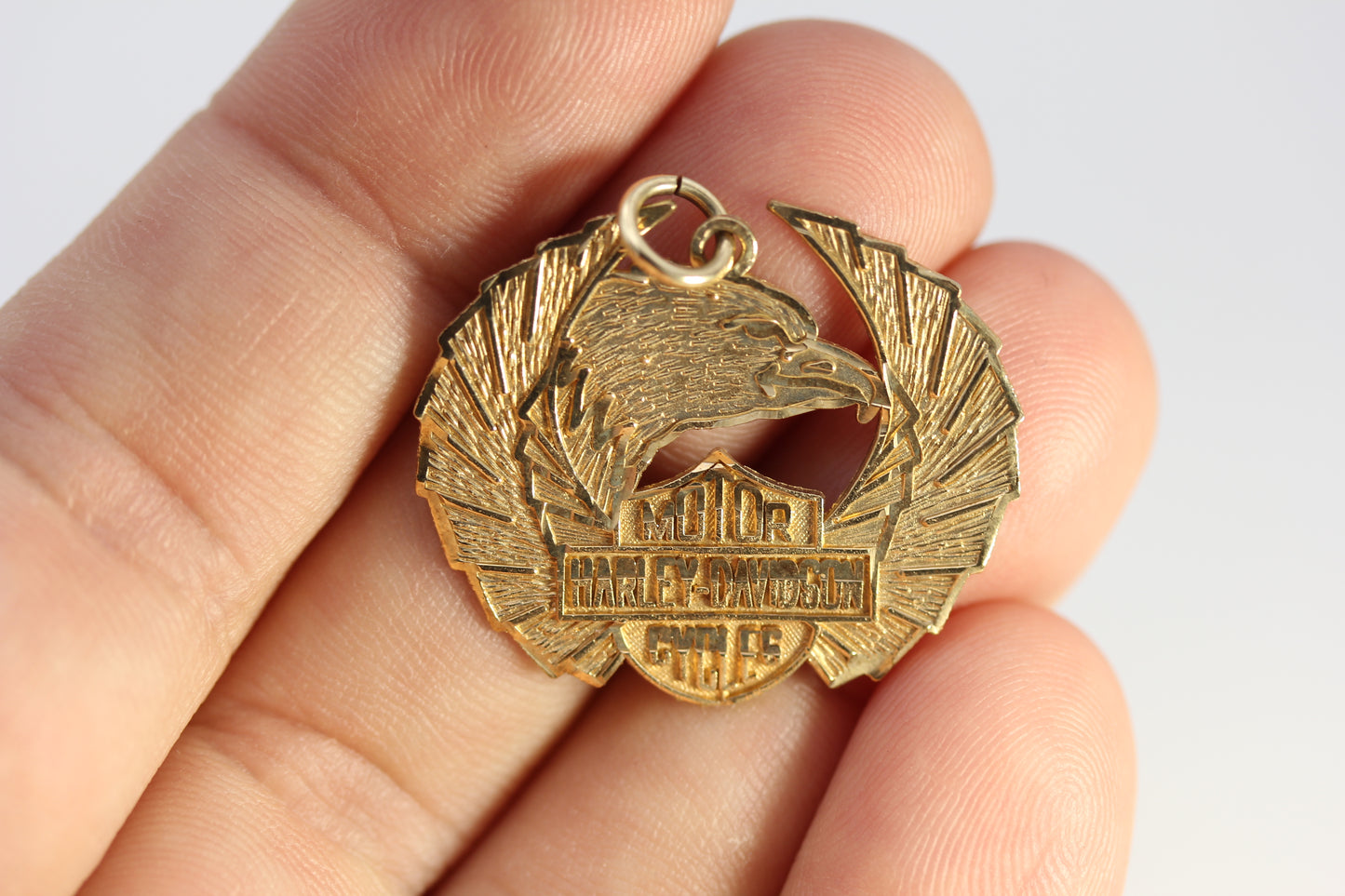 10k Yellow Gold Harley Davidson Cycles w/ Eagle Pendant Charm 2.8 grams