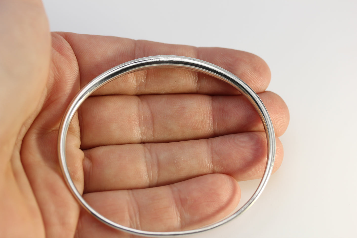 Vintage Ed Levin Sterling Silver 925 Tapered Oval Bangle Bracelet - ~7 inch 8.3 g