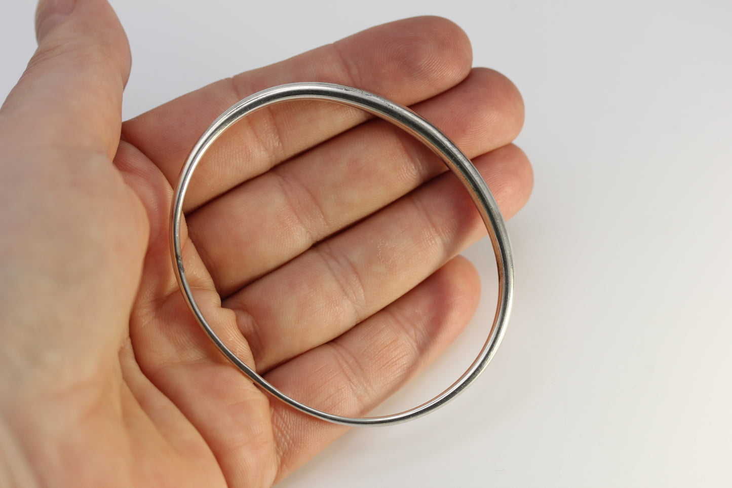 Vintage Ed Levin Sterling Silver 925 Tapered Oval Bangle Bracelet - ~7 inch 8.3 g