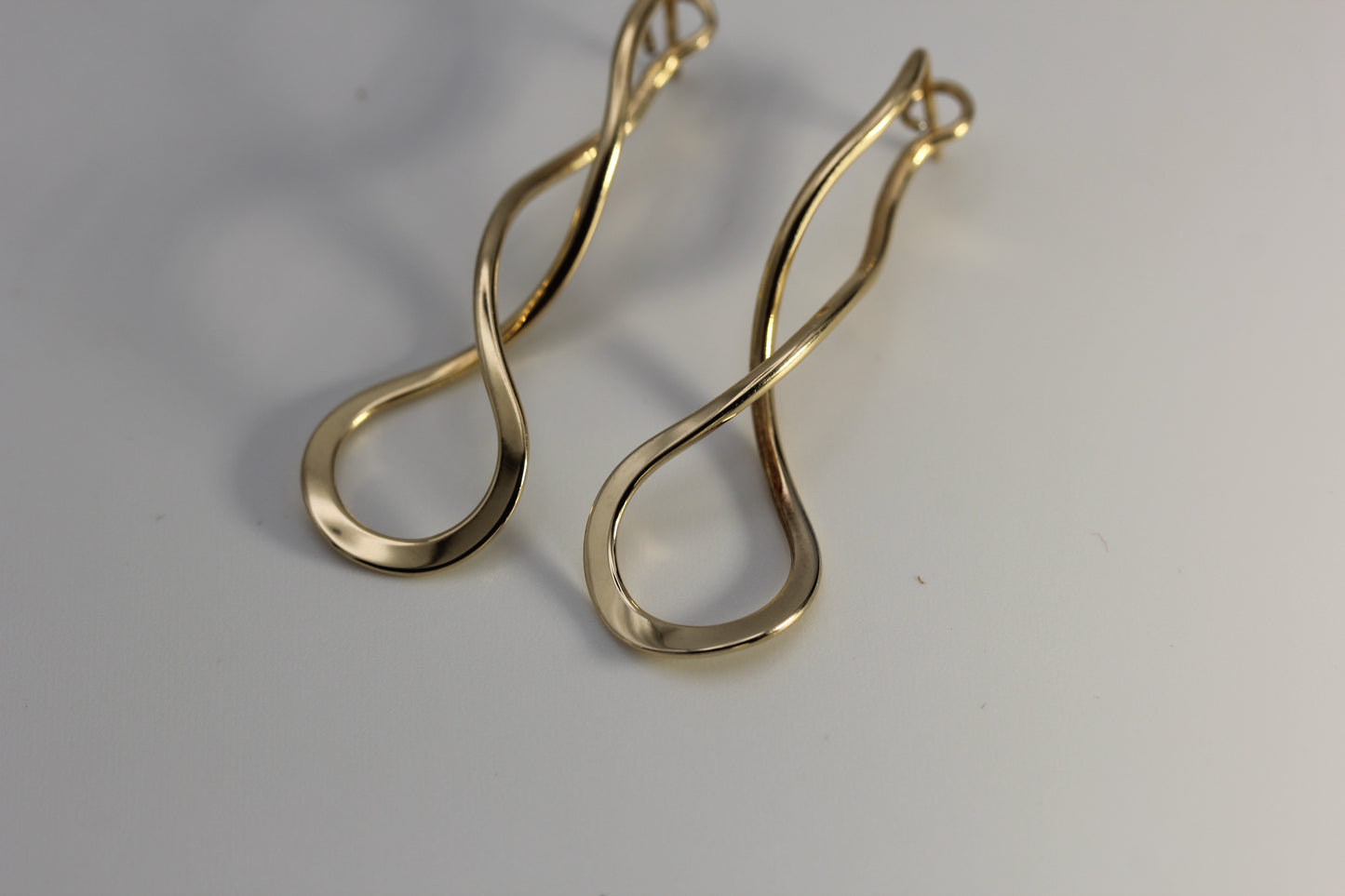 Vintage Ed Levin Sterling Silver 925 & 14k Yellow Gold Endless Braid Pierced Earrings 1-7/8 in