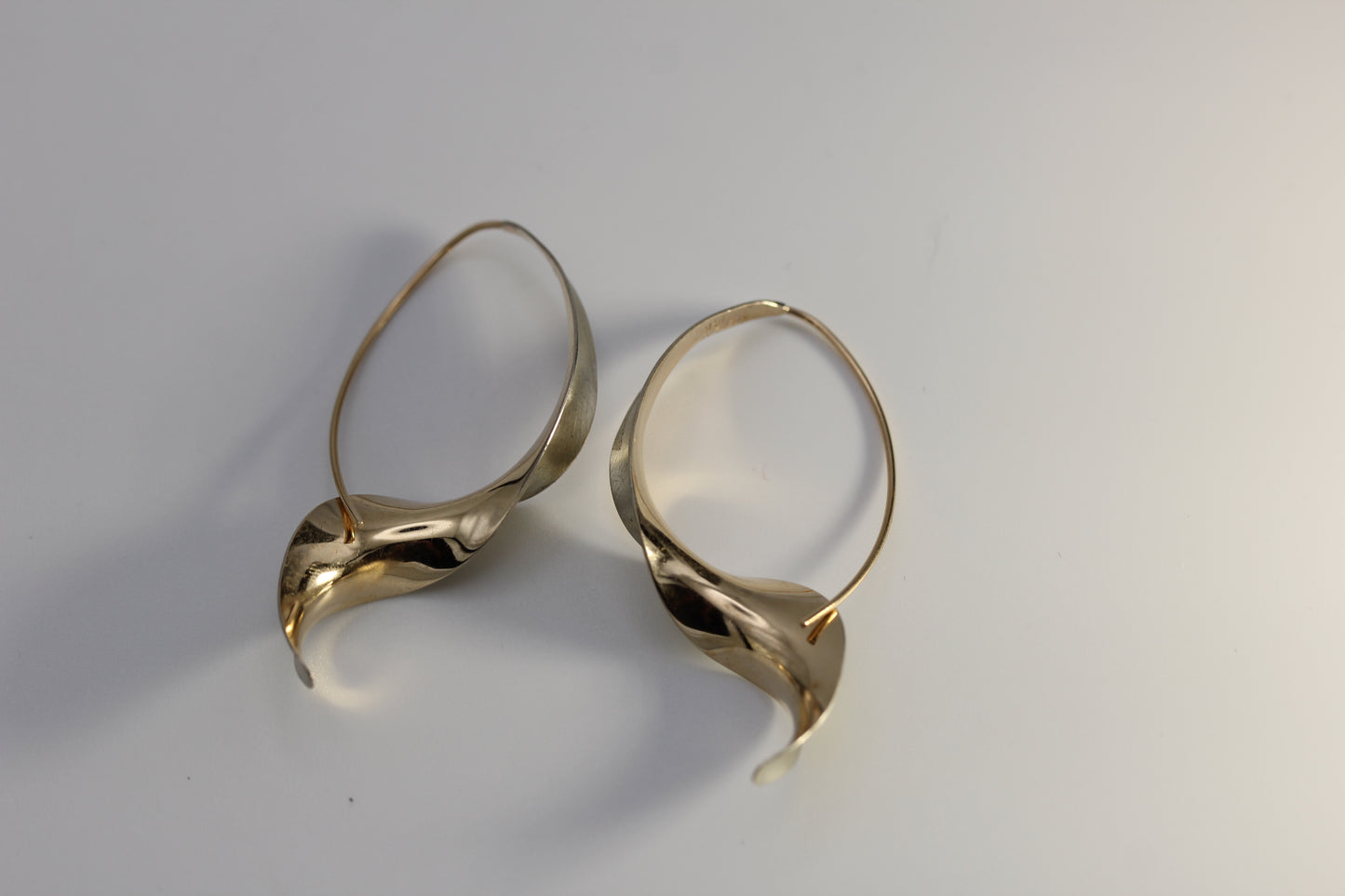 Vintage Gerhard Herbst Sterling Silver 925 & 14k Freemform Hoop Earrings 2 in 4.5 gr