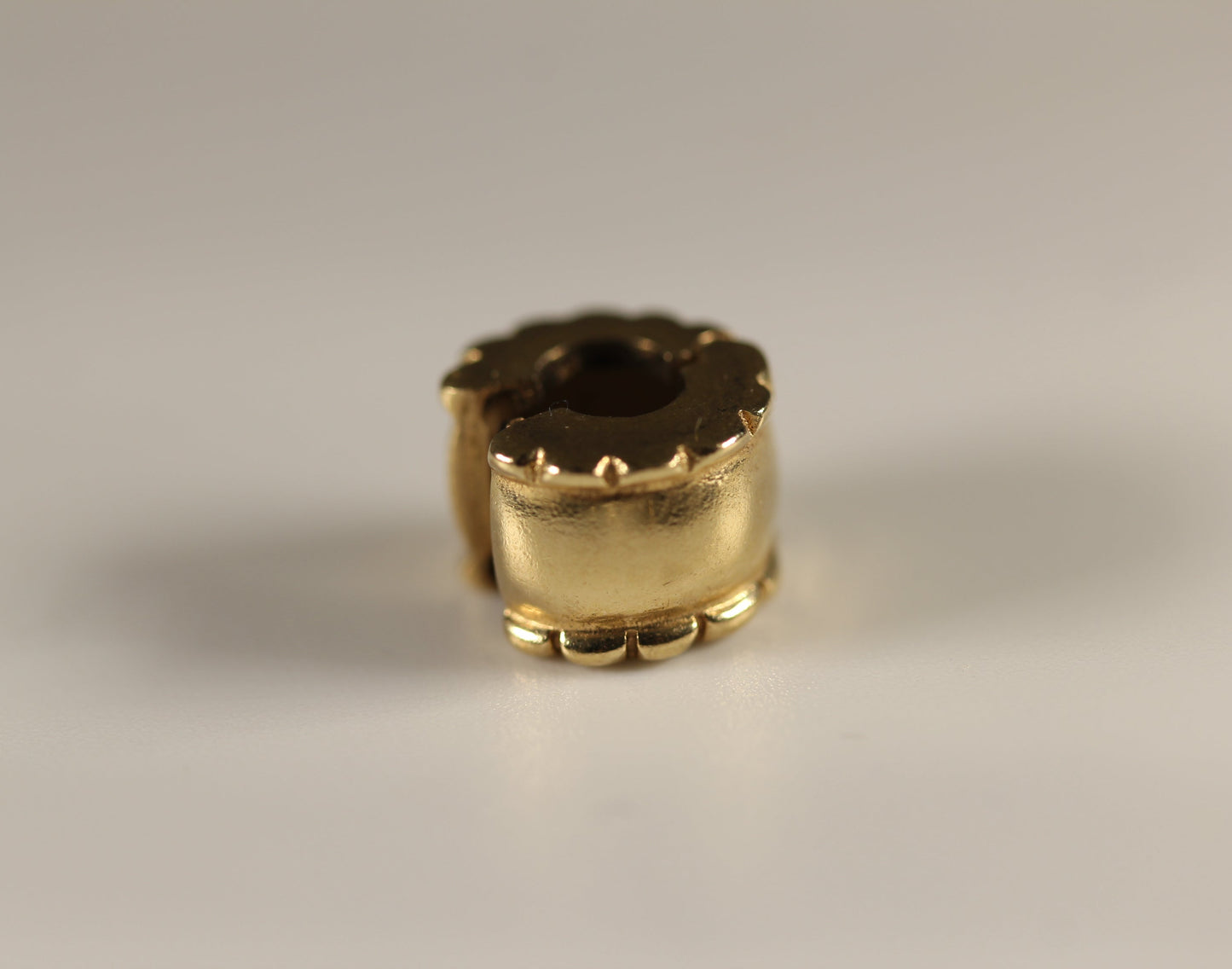 Pandora 14k Gold Whisper Beveled Clip Charm Retired - #750256