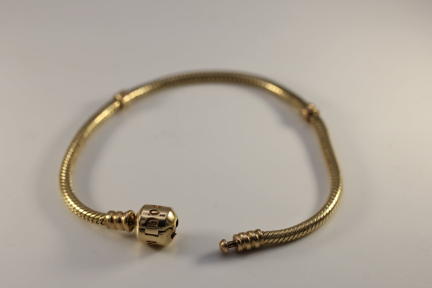 Pandora Moments 14k Yellow Gold Snake Chain Bracelet Barrel Clasp 7.5in (19cm)