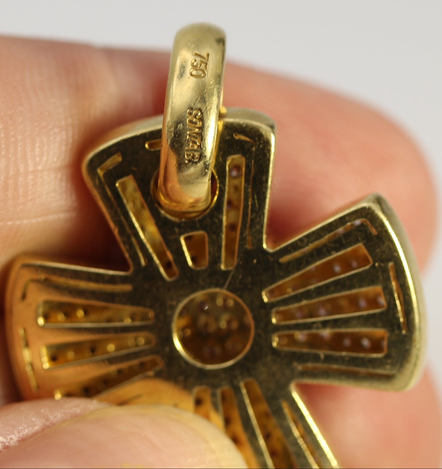 Sonia Bitton 18k Yellow Gold Diamond Maltese Cross Pendant