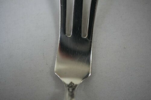 Watson Windsor Rose Sterling Silver Lemon Fork 4 5/8" - No Mono