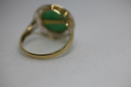 14k Yellow Gold Greek Key Design Round Green Jade Ring - Size 6.5