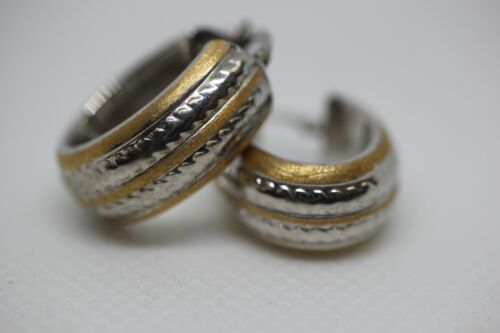 18k Yellow & White Gold TwoTone Italy Hollow Hoop Striped ZigZag Design Earrings