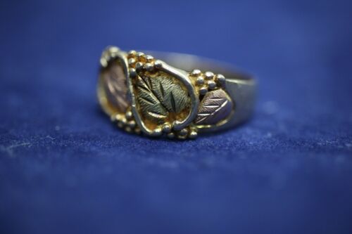 Vintage black hills 2025 gold grape leaf ring