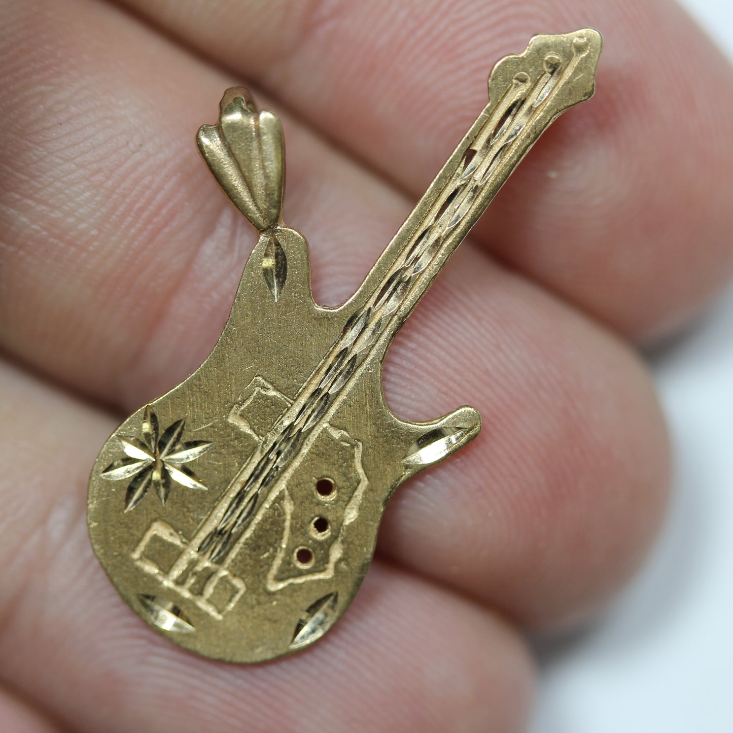 14k Yellow Gold Michael Anthony Guitar Charm Pendant