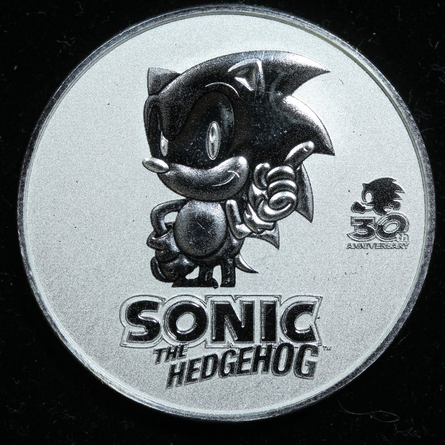 1 oz .999 Fine Silver Sonic the Hedgehog Round w/ Capsule