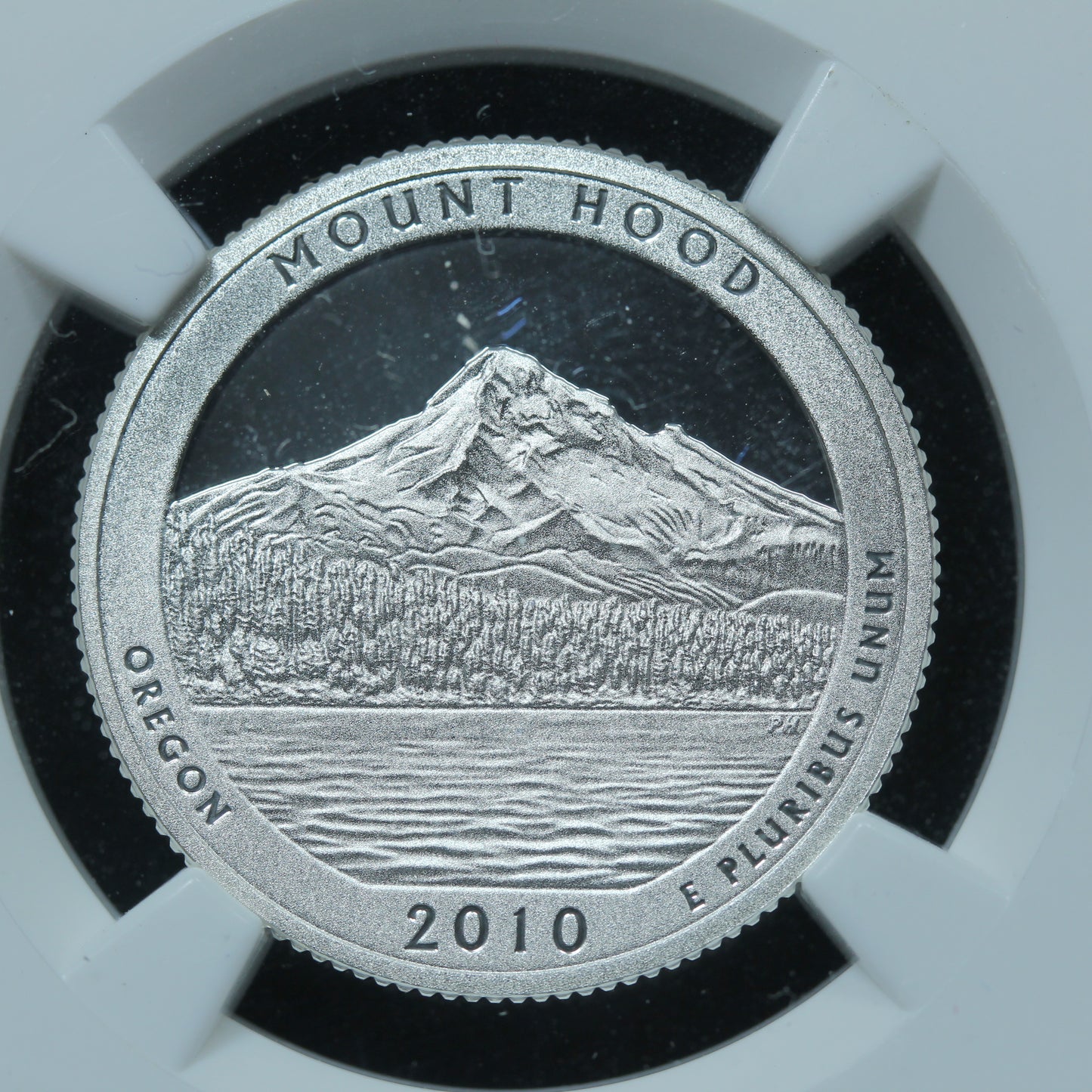 2010-S 25c Mount Hood Silver Quarter NGC PF 69 UCAM
