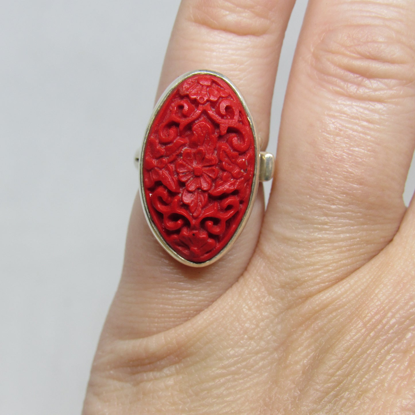 Sajen Sterling Silver Carved Red Cinnabar Floral Design Ring - Sz 5