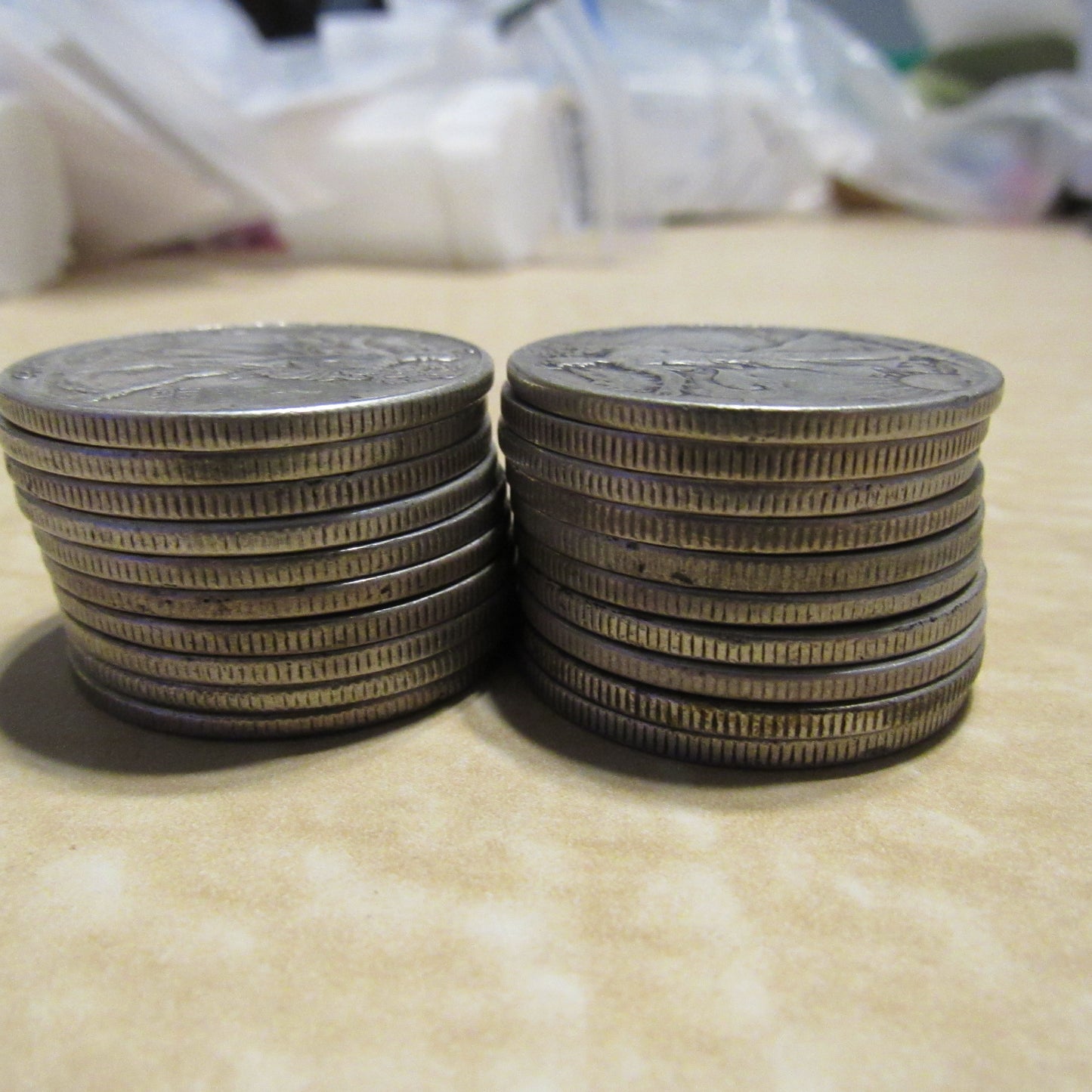 Roll of Walking Liberty 1/2 Dollars 10$ Face 90% Silver  20 Coins Readable Dates