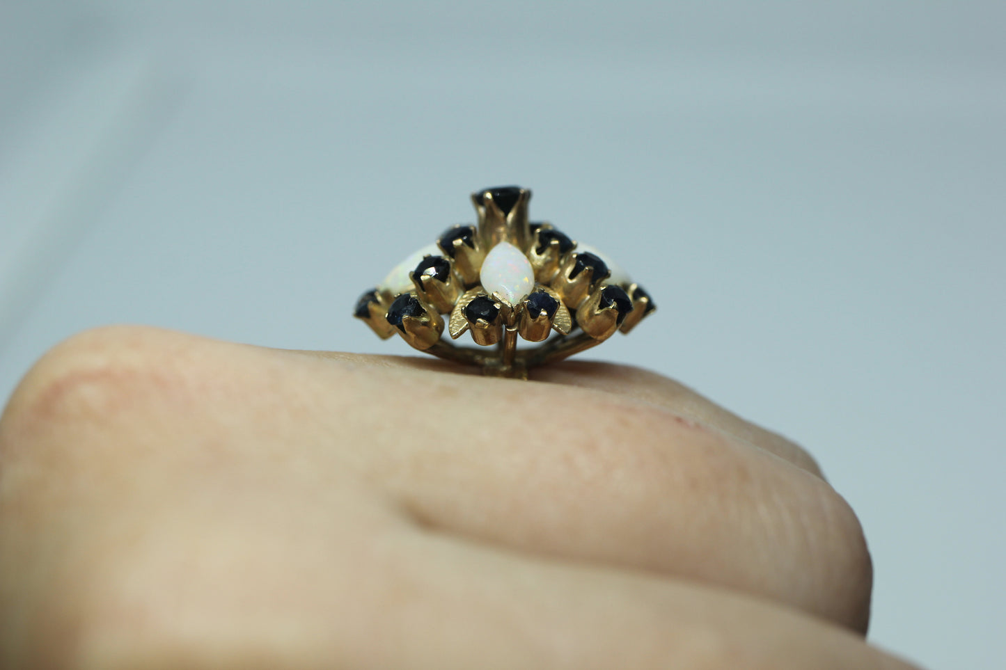 18k Yellow Gold Sapphire and Opal Vintage Harem Ring - Sz 7.25